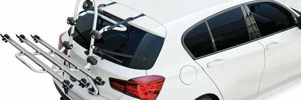 Suporti biciclete cu fixare pe hayon sau portbagaj